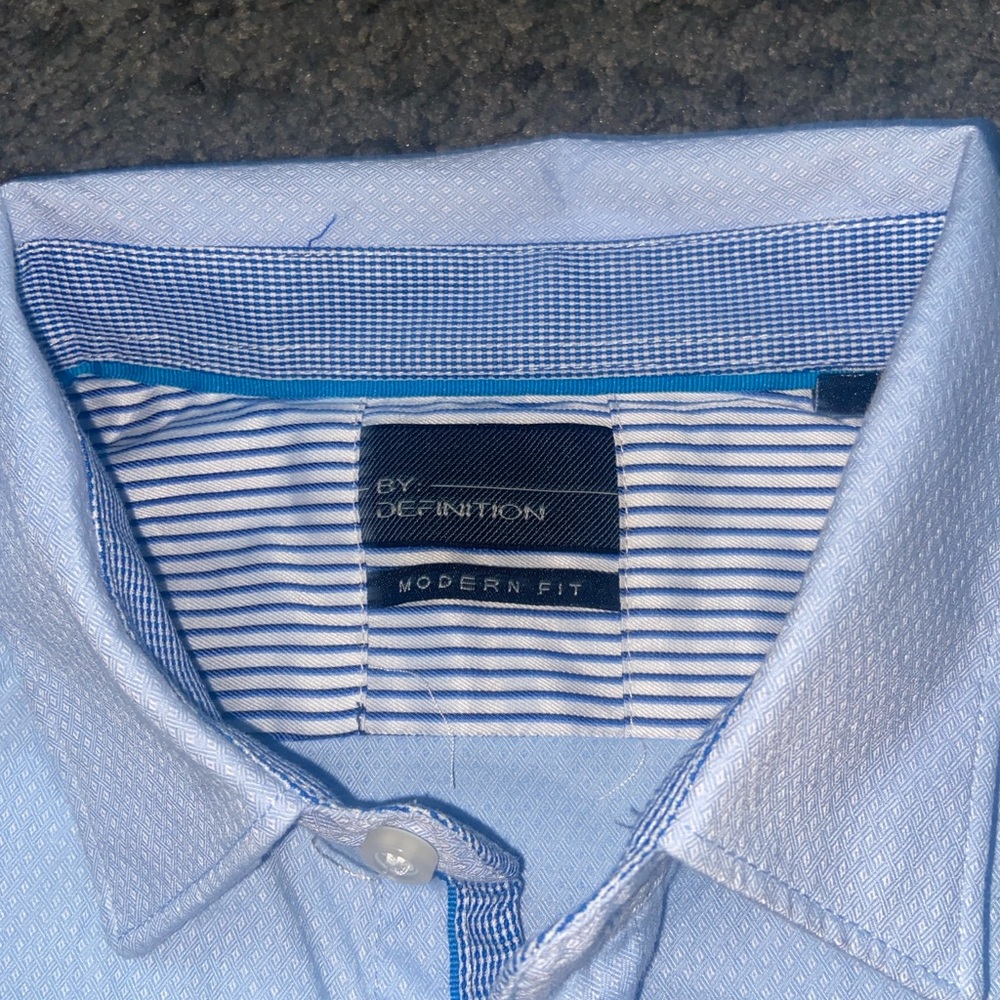Men’s button up - Picture 2 of 2